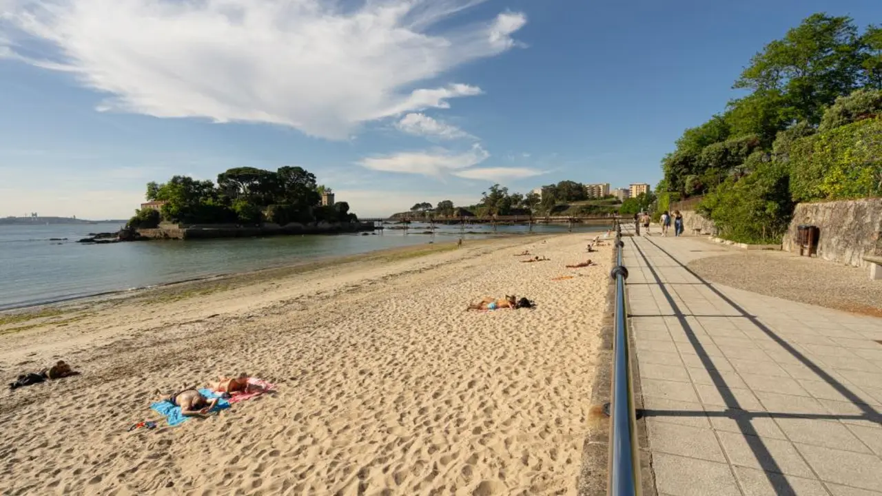 Praia-de-Santa-Cruz