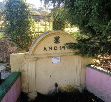 fonte do r&iacute;o da loba Oleiros