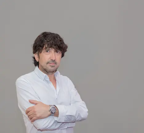 1. Iv&aacute;n