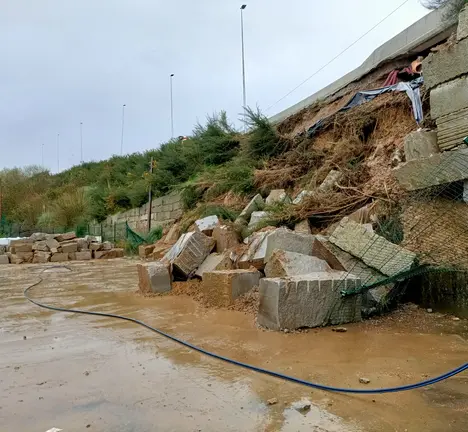 derrubamento V&iacute;a &Aacute;rtabra