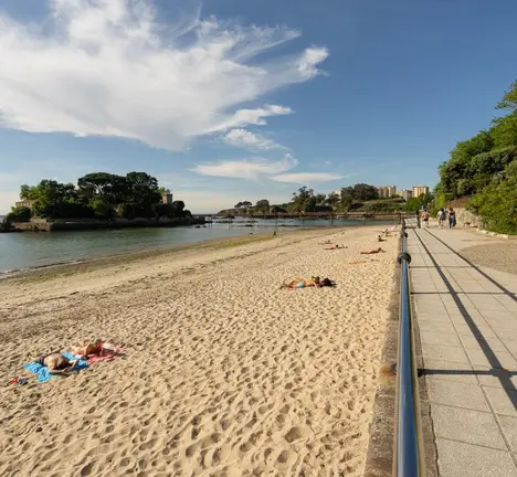 Praia-de-Santa-Cruz